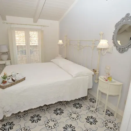 A Casa Di Nonna Bianca Guest house
