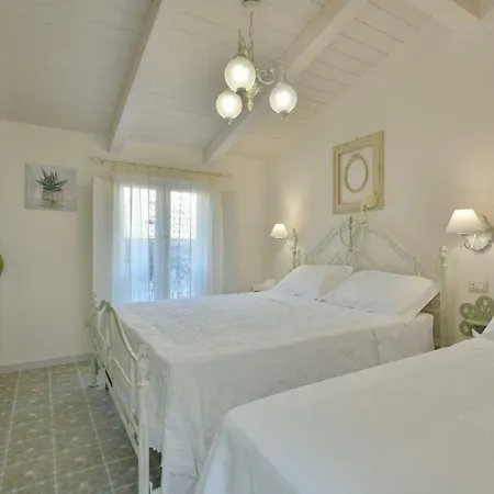 A Casa Di Nonna Bianca Guest house
